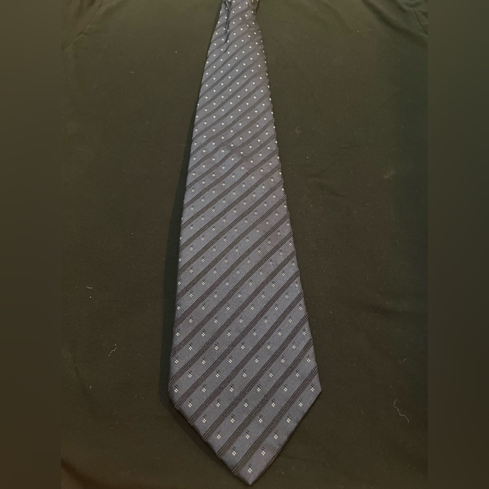 Brooks brothers tie